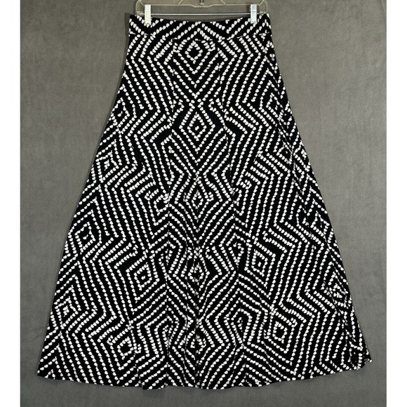 INC International Concepts Black White Full Skirt Sz M Abstract Polka Dot Tribal - Picture 1 of 9